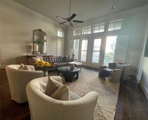 1636 Wrenwood Lakes Houston TX 77043