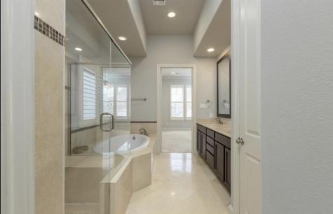 1636 Wrenwood Lakes Houston TX 77043