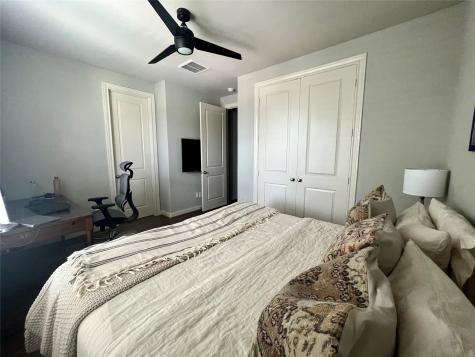 1636 Wrenwood Lakes Houston TX 77043