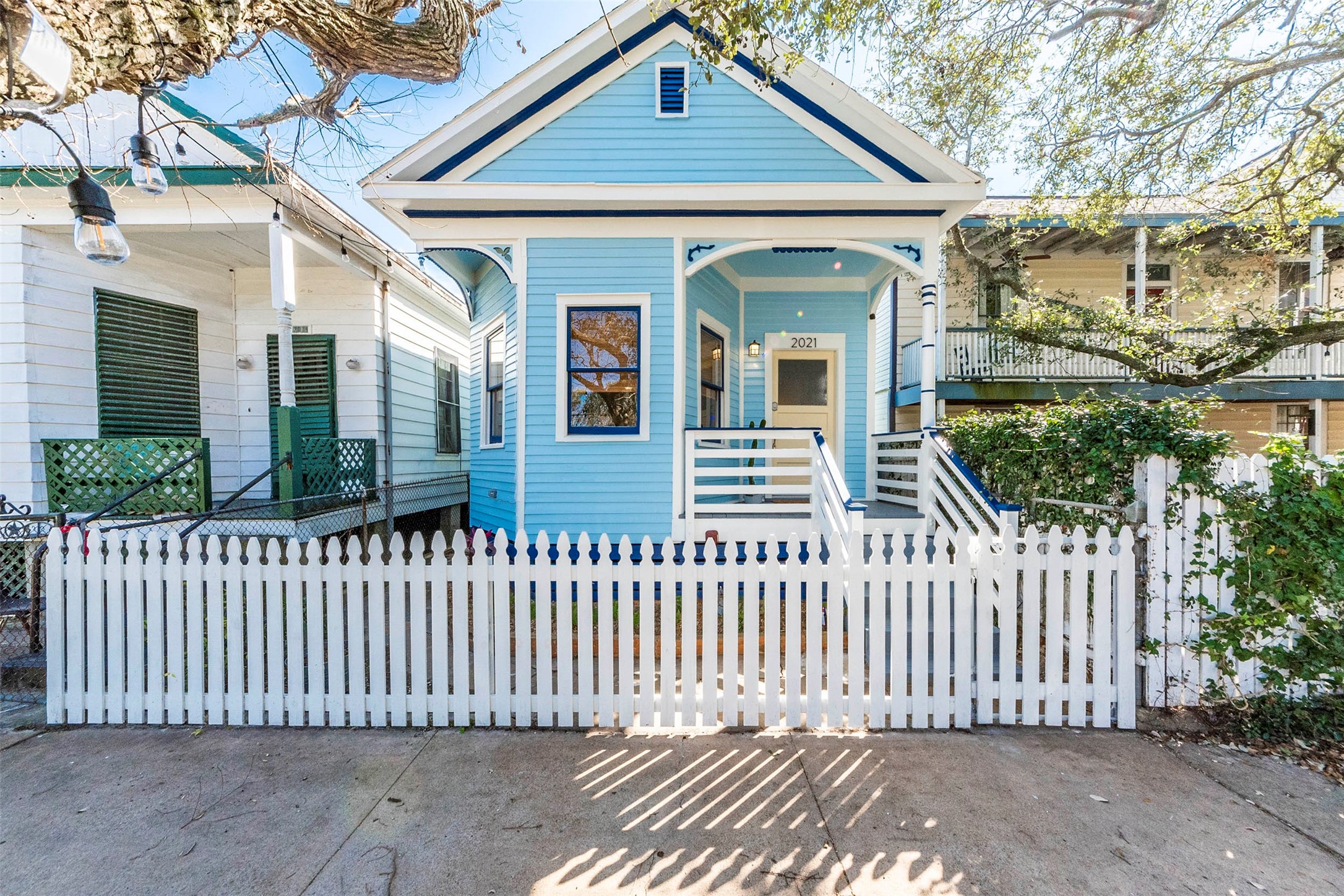 2021 Avenue O 1/2 Galveston TX 77550