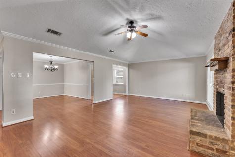 8318 Amurwood Drive Tomball TX 77375