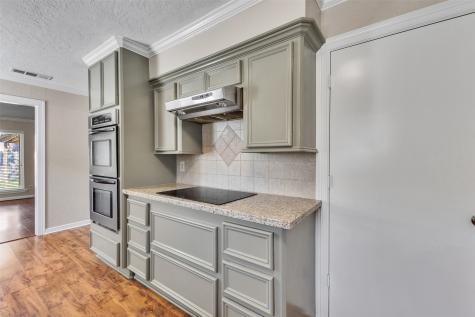 8318 Amurwood Drive Tomball TX 77375