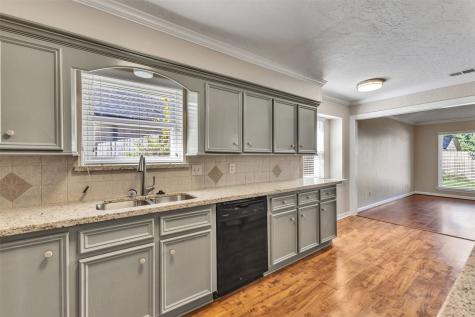 8318 Amurwood Drive Tomball TX 77375
