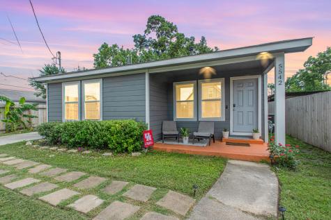 5542 Arapahoe Street Houston TX 77020