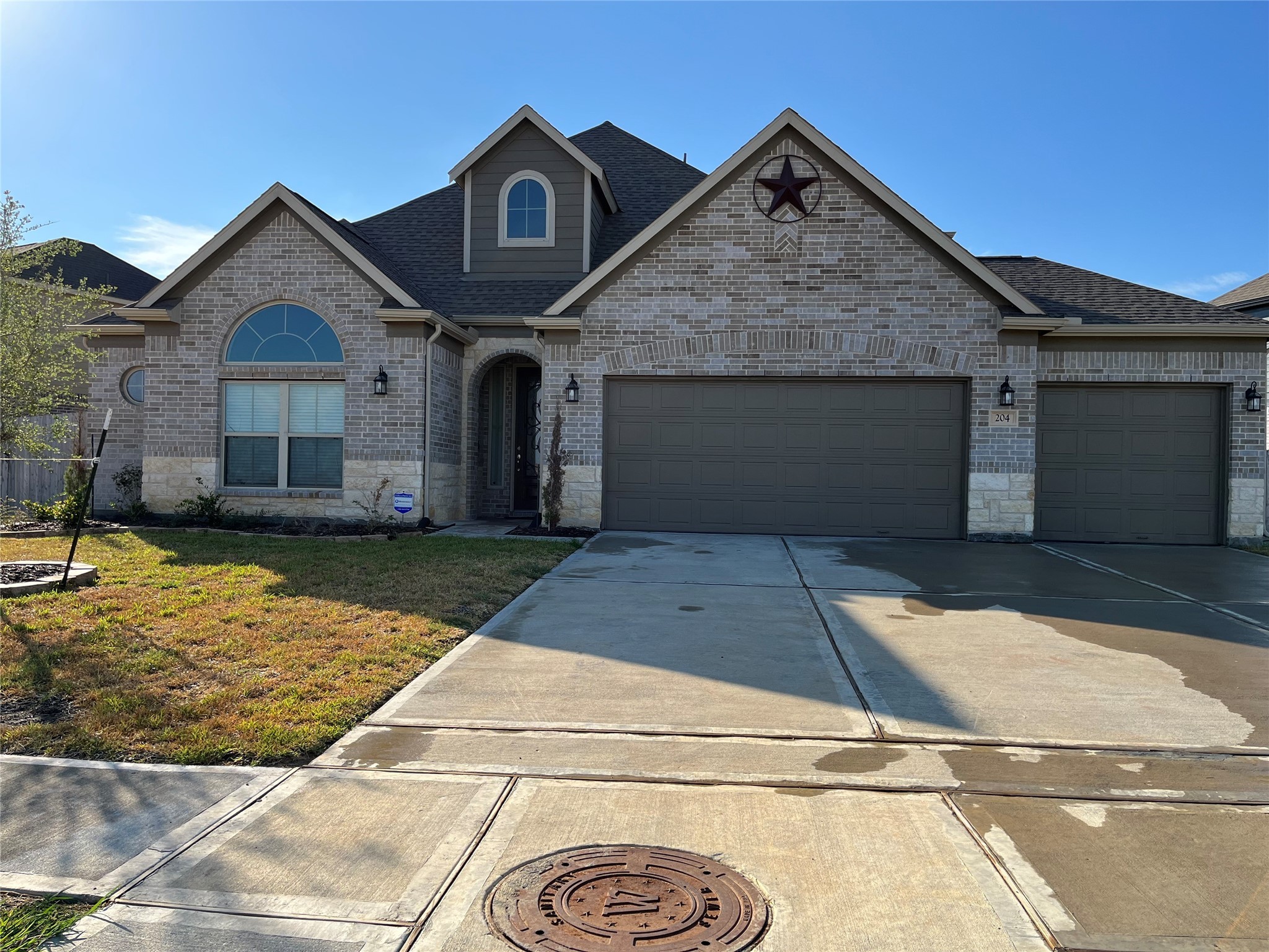 204 Upland Drive Waller TX 77484