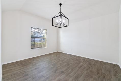 2818 Lockeridge Pines Drive Spring TX 77386