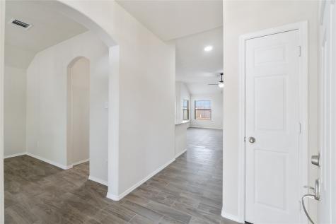 2818 Lockeridge Pines Drive Spring TX 77386
