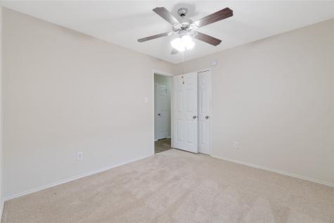 2818 Lockeridge Pines Drive Spring TX 77386