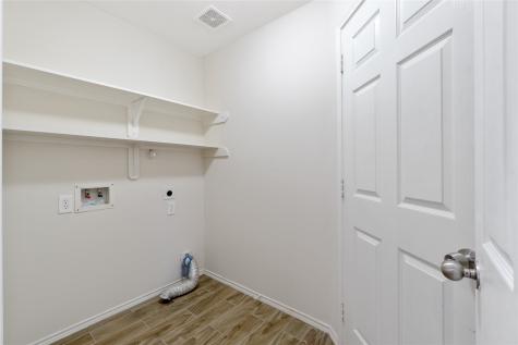 2818 Lockeridge Pines Drive Spring TX 77386