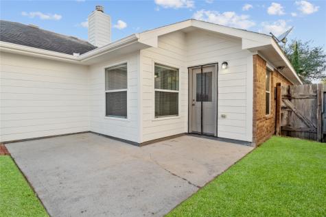 2818 Lockeridge Pines Drive Spring TX 77386