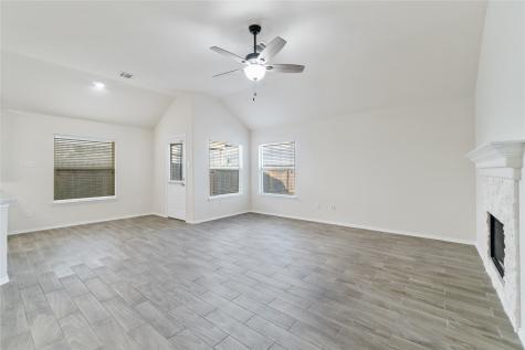 2818 Lockeridge Pines Drive Spring TX 77386