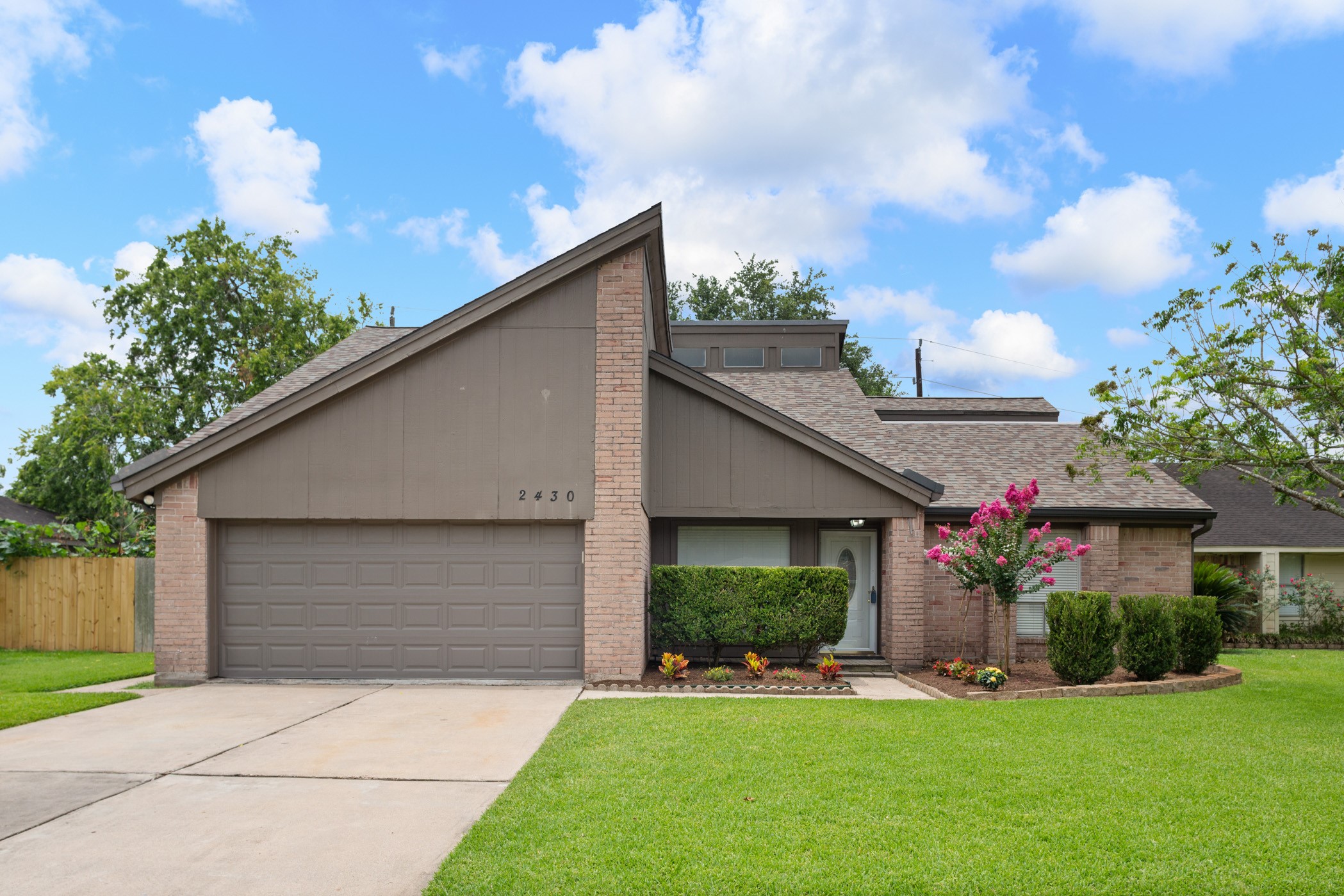 2430 Long Reach Drive Sugar Land TX 77478