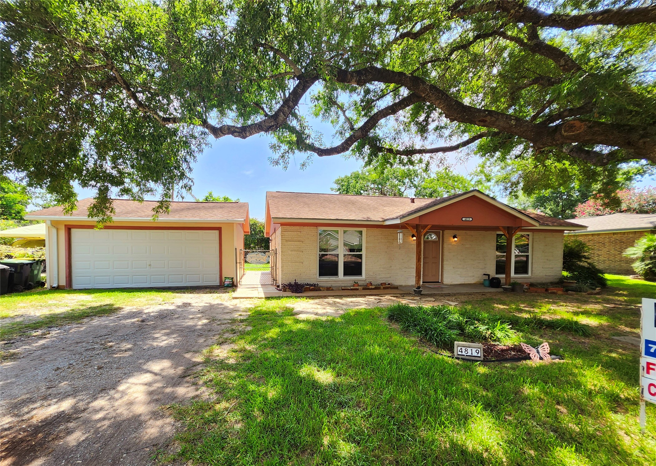 4819 Geraldine Street Seabrook TX 77586