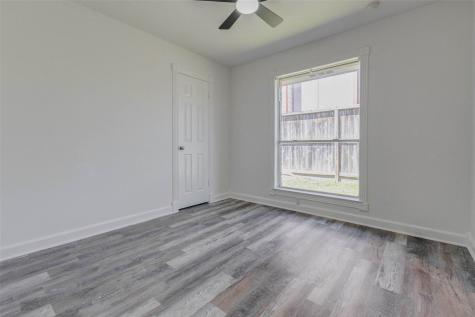 16339 Elmwood Point Lane Sugar Land TX 77498
