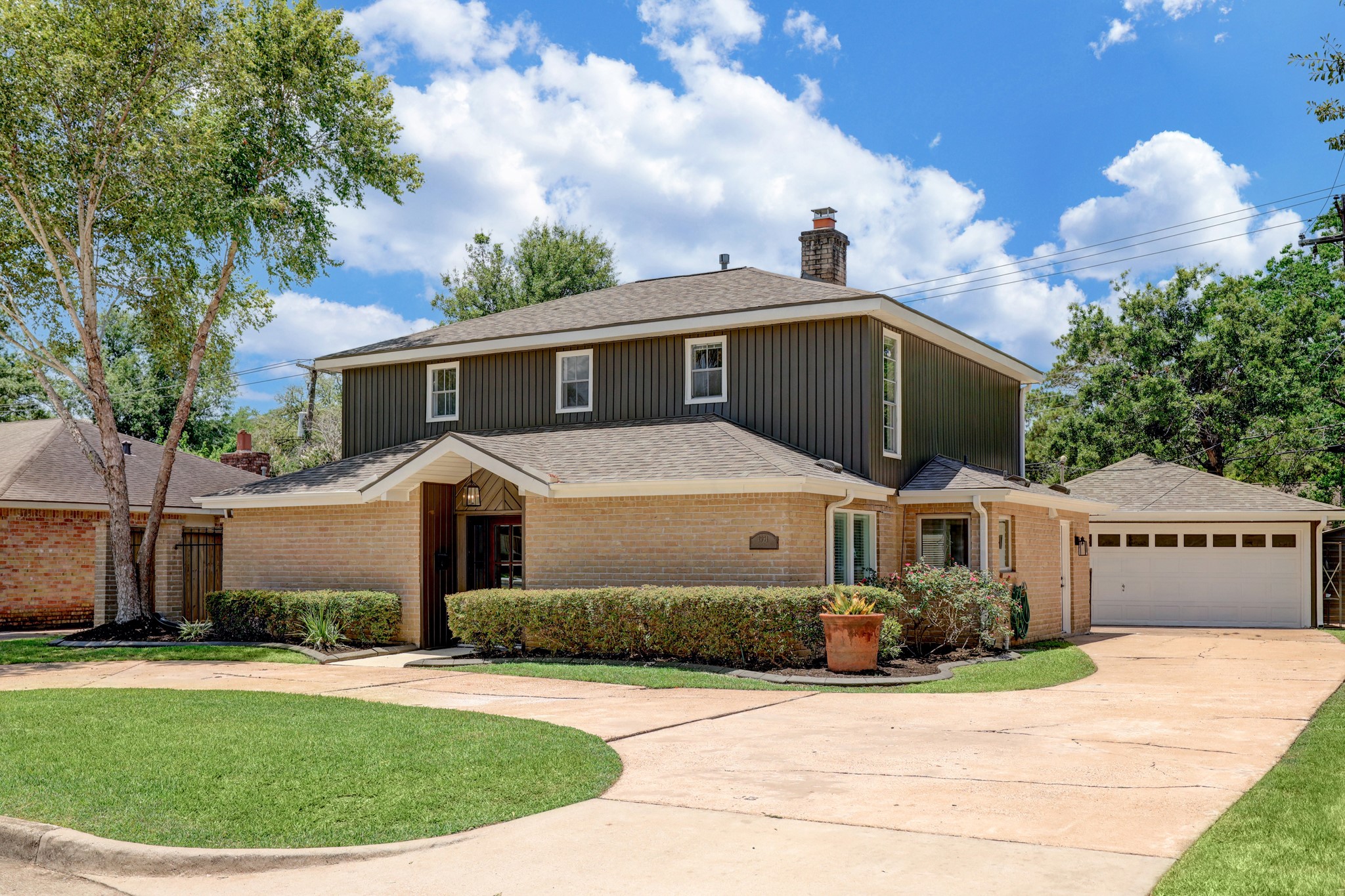 1931 Shadowdale Drive Houston TX 77043