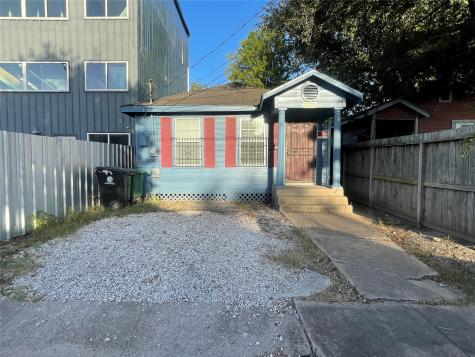 2205 Tierwester Street Houston TX 77004