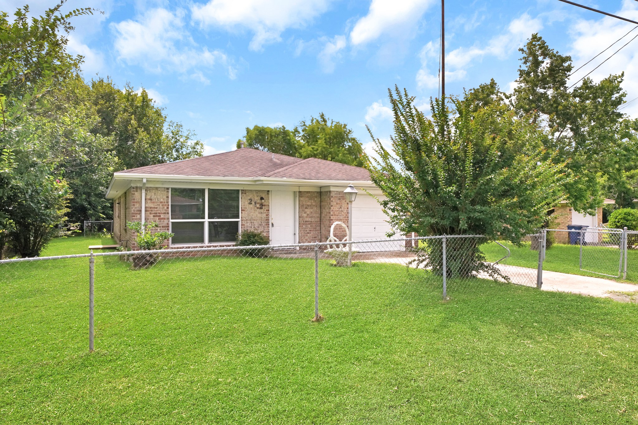 212 S Texas Street Texas City TX 77591