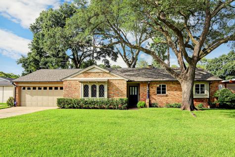 10322 Barwood Drive Houston TX 77043