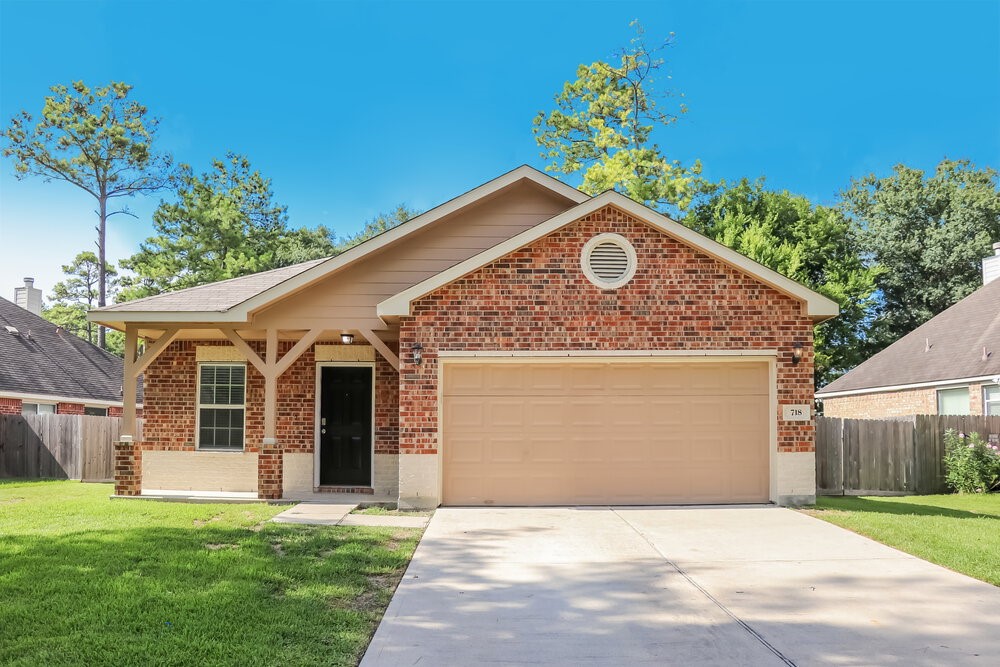 718 Neap Court Crosby TX 77532