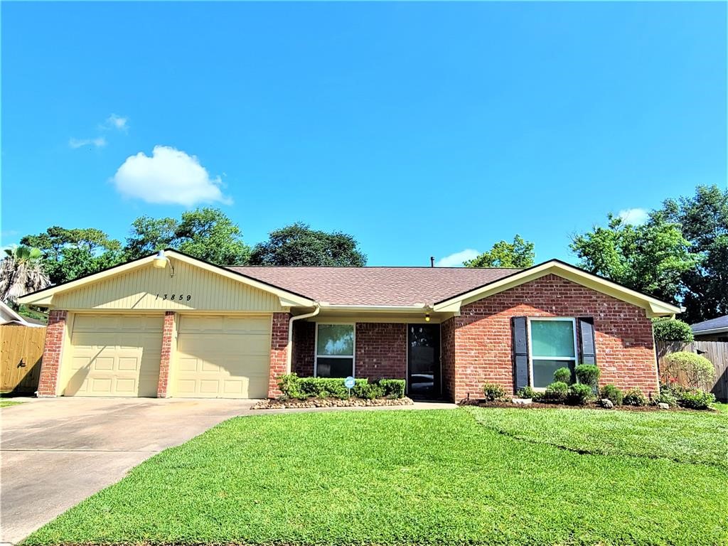 13859 Foxford Way Houston TX 77015