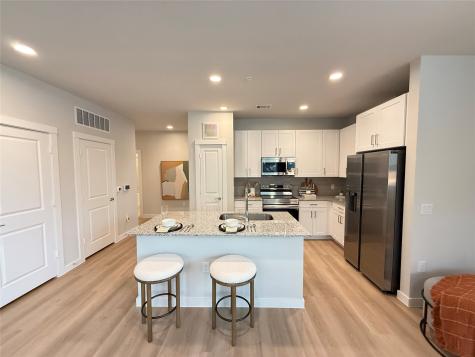 3409 Brinkman Street B3.2205 Houston TX 77018