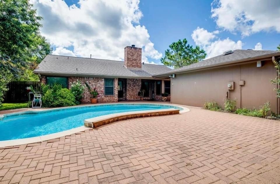 2642 Valley Field Drive Sugar Land TX 77479