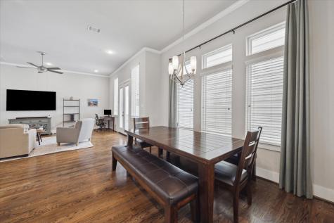 5623 Kansas Street C Houston TX 77007