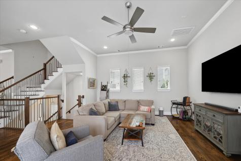 5623 Kansas Street C Houston TX 77007