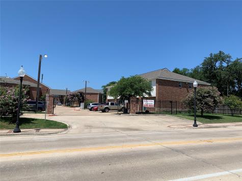 4504 College Main Street 114 Bryan TX 77801
