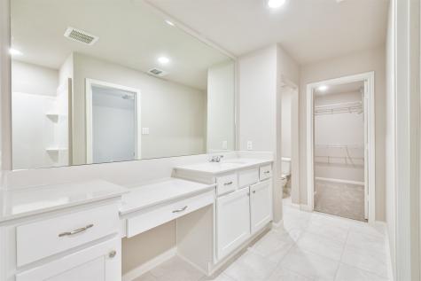 23 Gambrel Oak Place Spring TX 77380