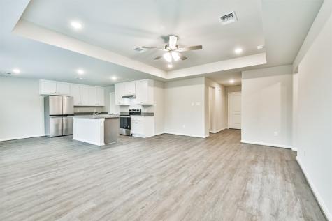 23 Gambrel Oak Place Spring TX 77380
