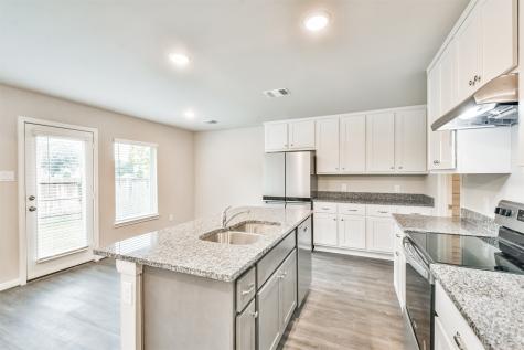 23 Gambrel Oak Place Spring TX 77380