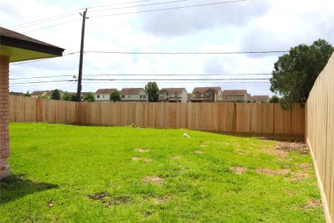 11210 Leitrim Way Houston TX 77047