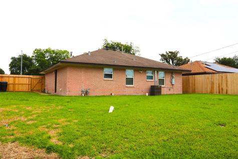 11210 Leitrim Way Houston TX 77047