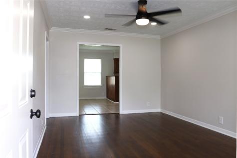 11210 Leitrim Way Houston TX 77047
