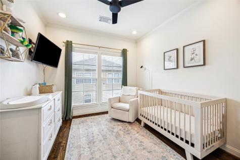 244 Detering Street Houston TX 77007