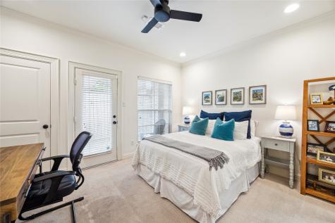 244 Detering Street Houston TX 77007