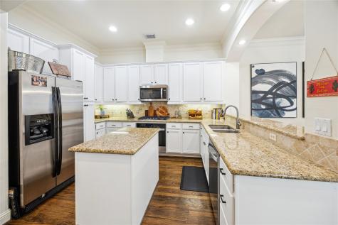 244 Detering Street Houston TX 77007