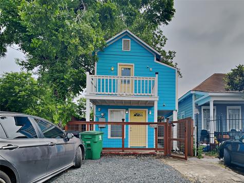 2507 Saltus Street Houston TX 77003