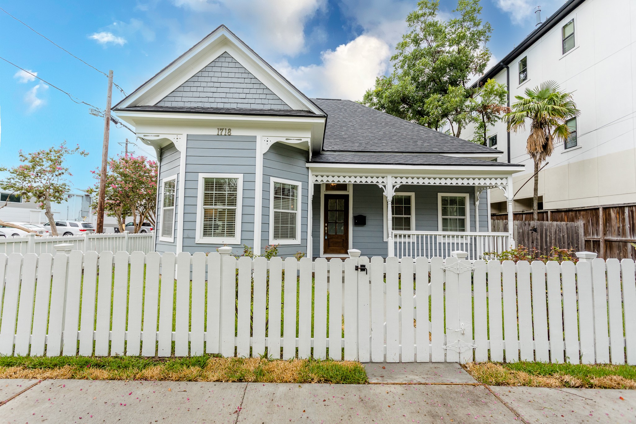 1718 Shearn Street Houston TX 77007