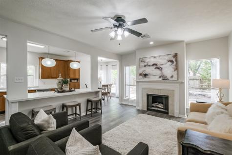 13747 Stabledon Drive Houston TX 77014