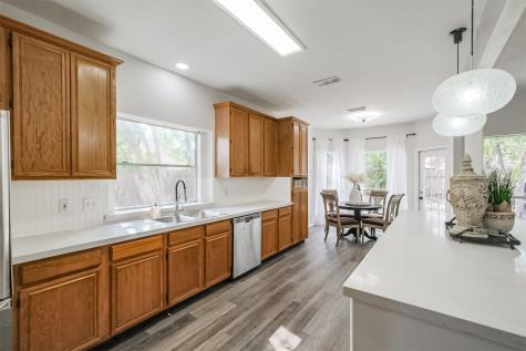 13747 Stabledon Drive Houston TX 77014