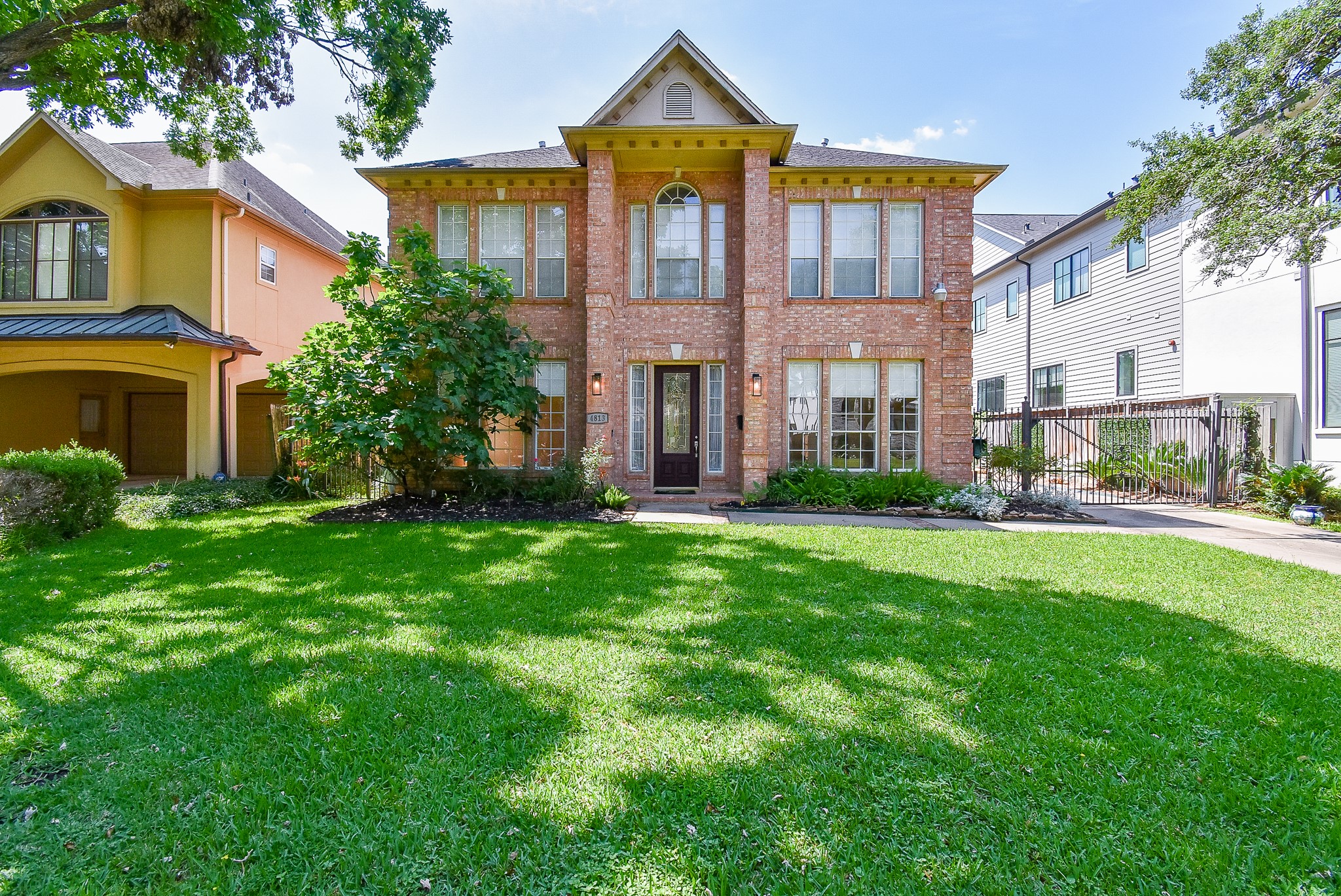 4813 Holly Street Bellaire TX 77401