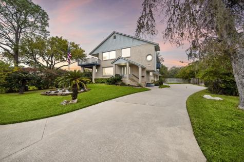 2523 Baycrest Drive Houston TX 77058