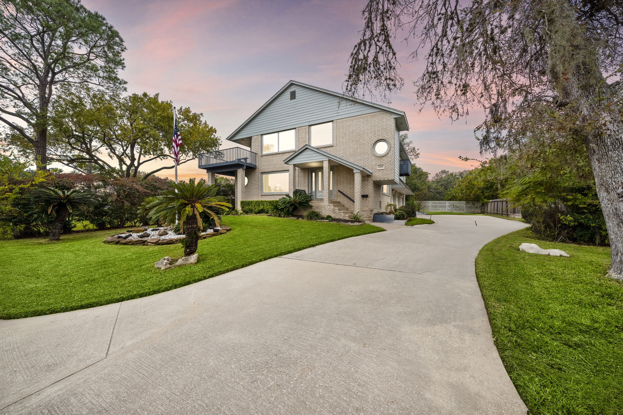 2523 Baycrest Drive Houston TX 77058