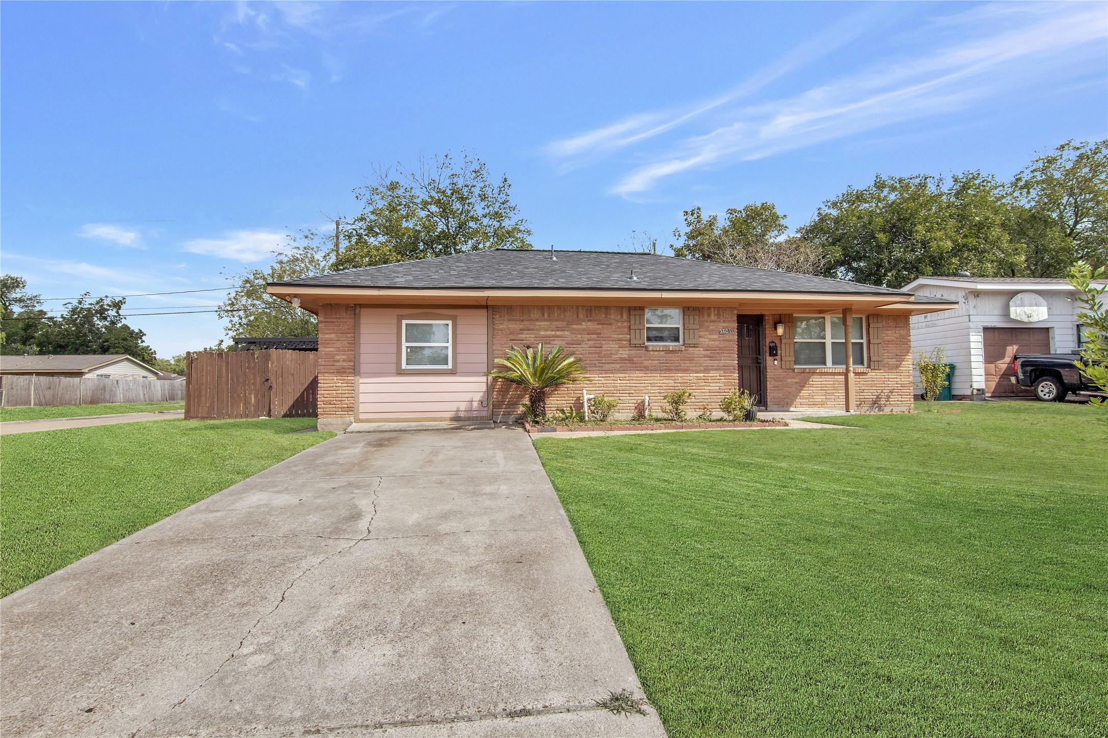 3601 Longwood Drive Pasadena TX 77503