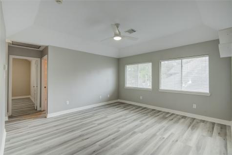 18043 Somerset Knolls Houston TX 77094