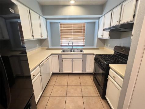 11730 Alamo Drive La Porte TX 77571