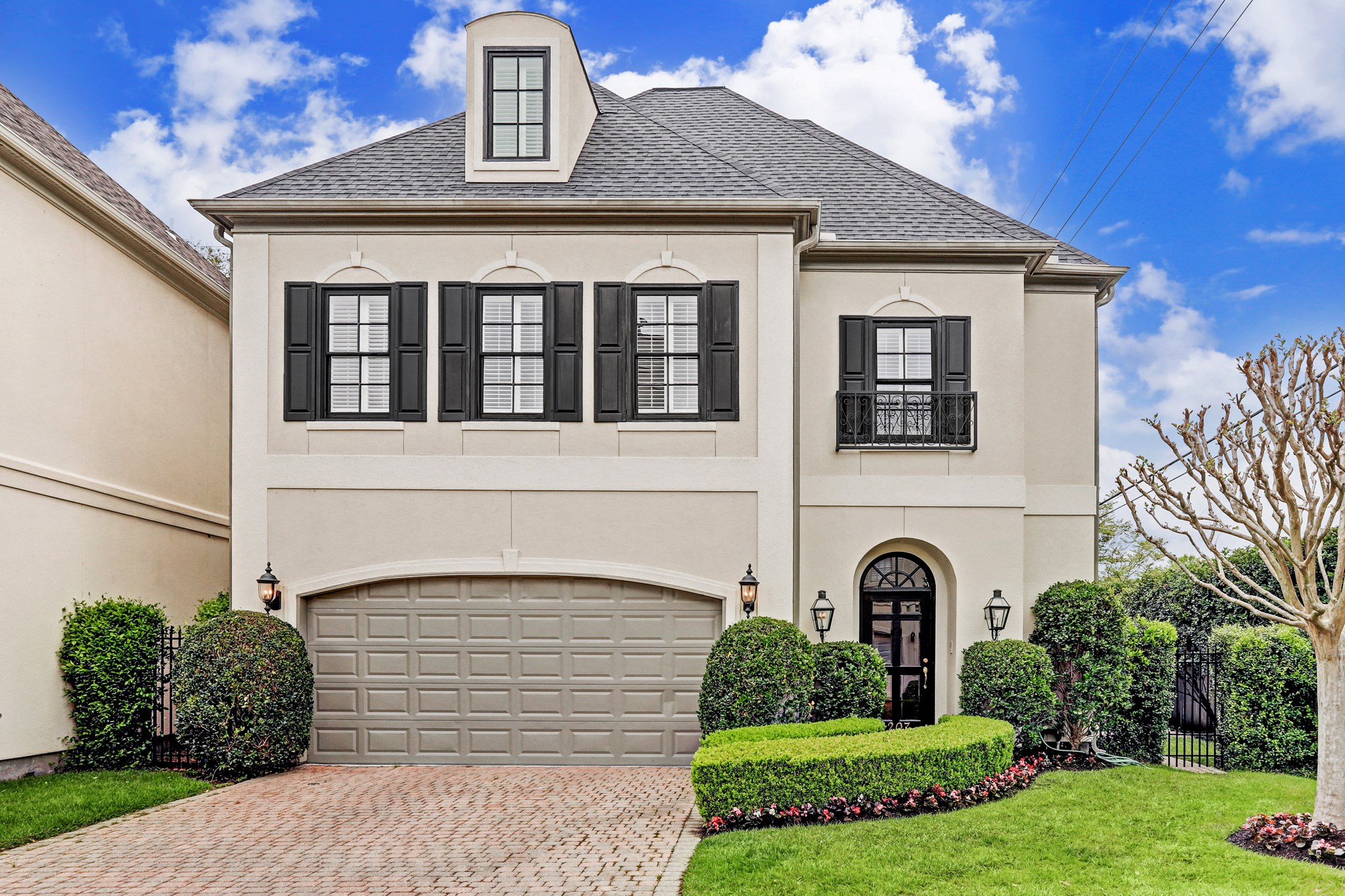 1207 Ripple Creek Drive Houston TX 77057