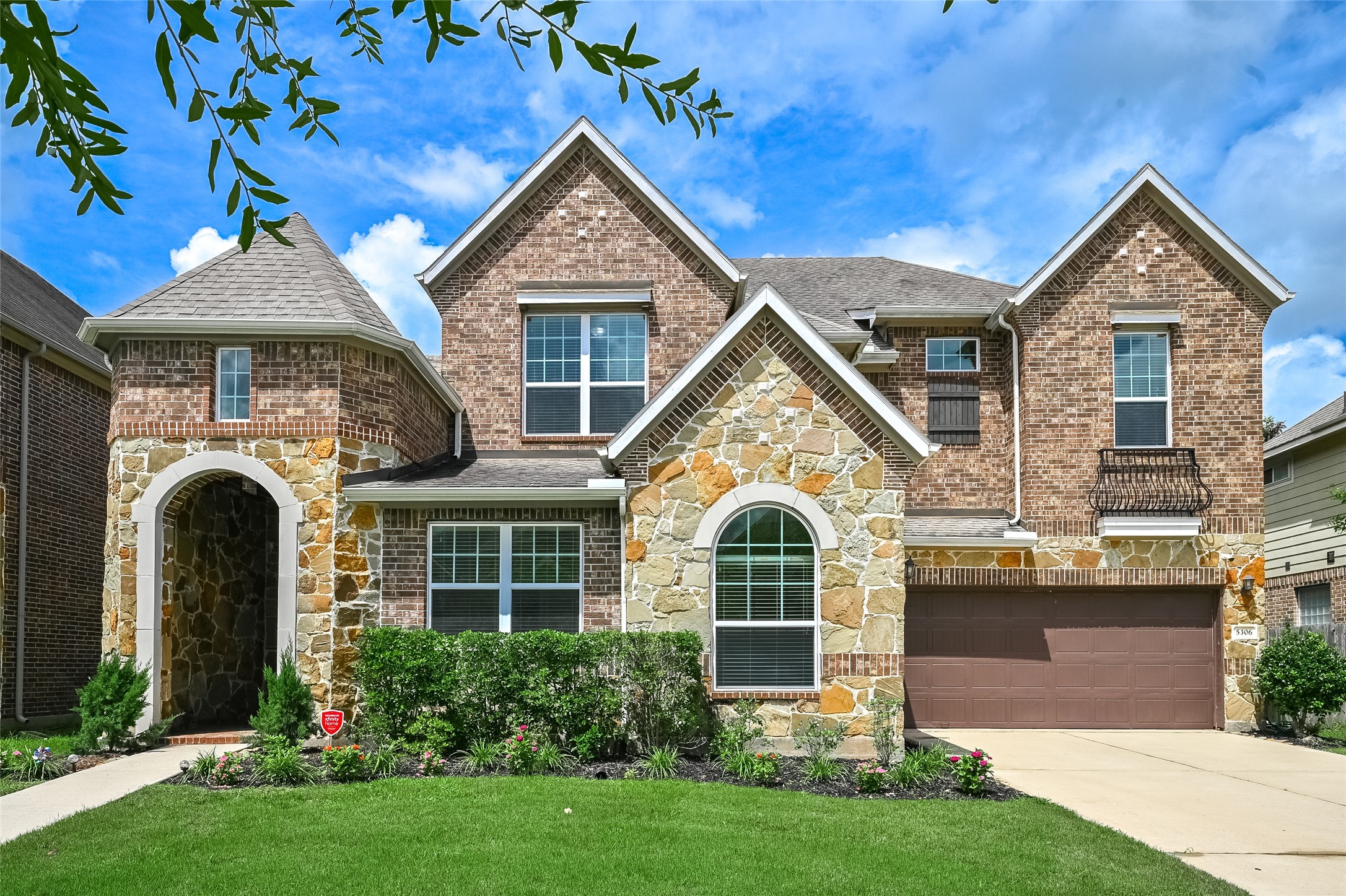5306 Belle Manor Lane Sugar Land TX 77479